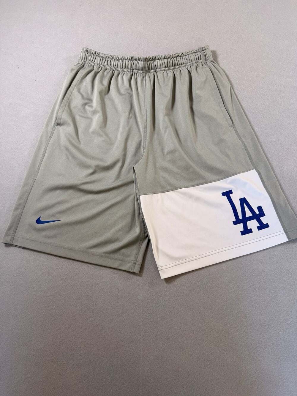 Nike Los Angeles Dodgers Dri-FIT Performance Athletic Shorts